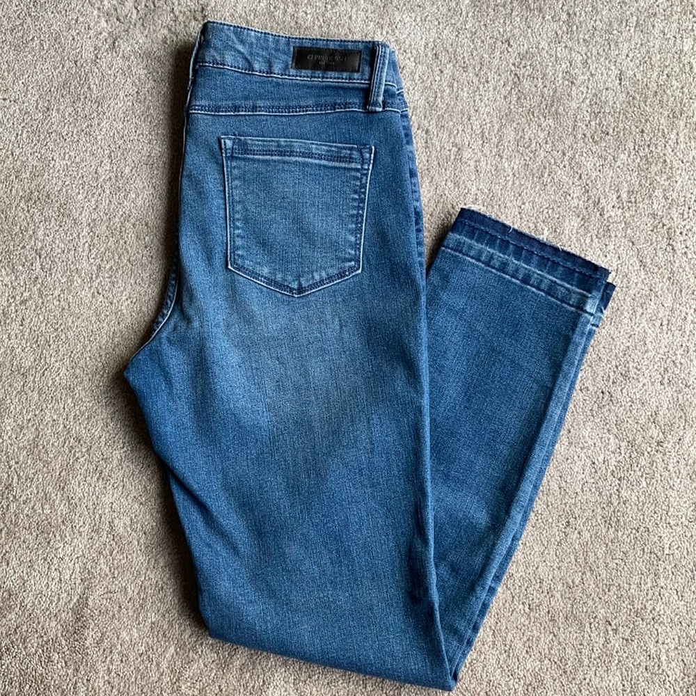 Kenneth Cole Jess Skinny jeans